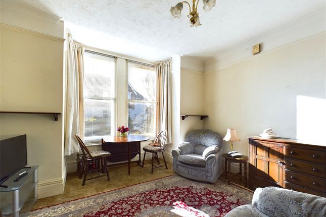 Flat for sale in Shelley Road, Worthing