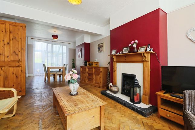 67, Wordsworth Avenue, Penarth photo 4