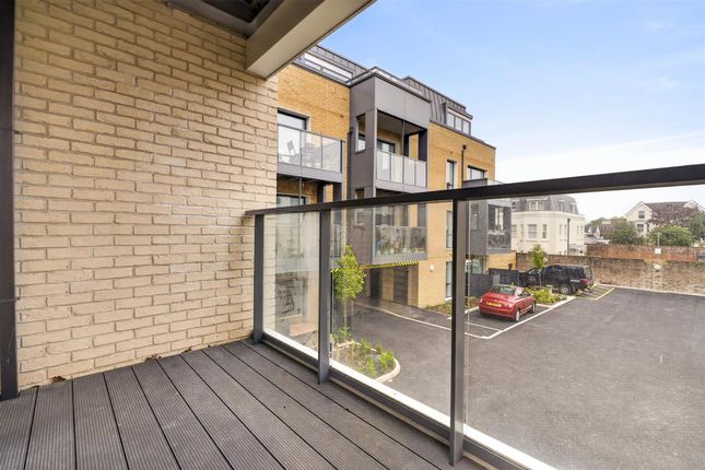 Flat 14, Lindfield Place, Worthing photo 4