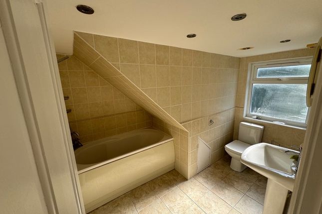 63A, Claremont Road, London photo 4