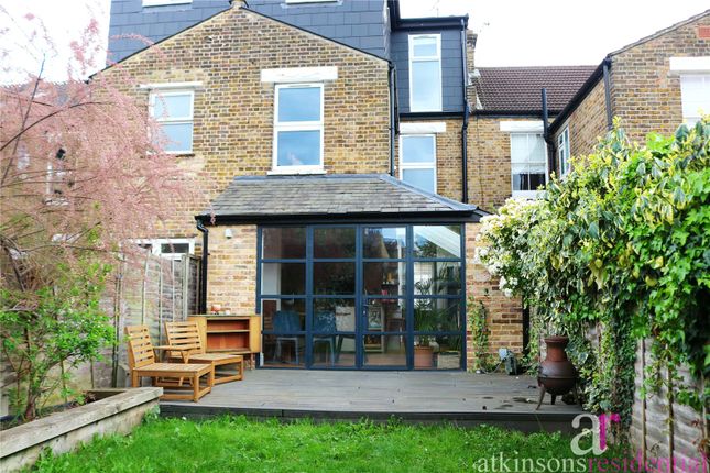 26, Gordon Road, Middlesex photo 3