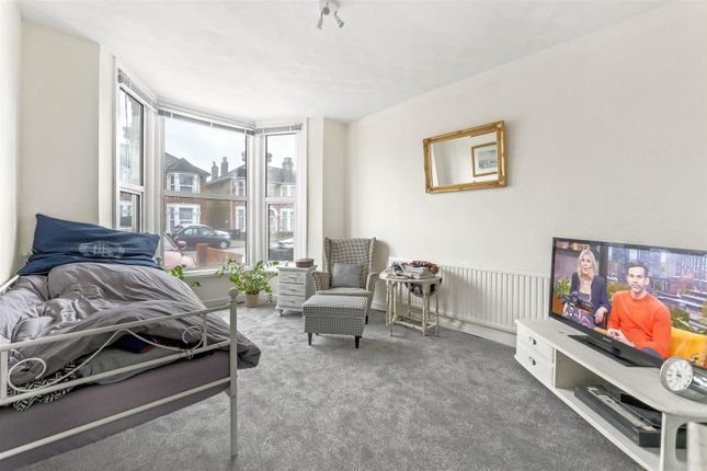 93a, Albert Road, Ilford photo 3
