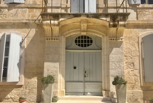 Villa for sale in St Gilles, Gard Provencal (Uzes, Nimes), Occitanie