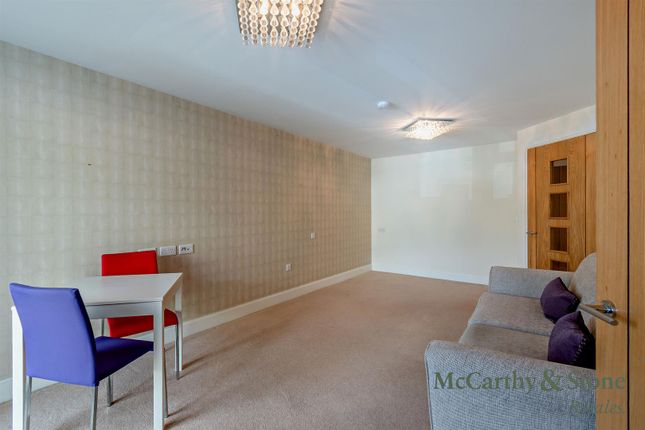 5 Horizons, Churchfield Road, Poole photo 4