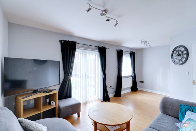 150, Cherwell Grove, South Ockendon photo 4