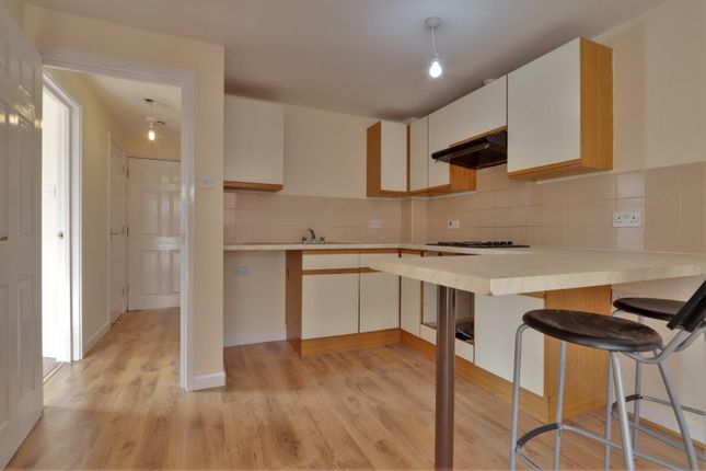 Flat 2, 79 Upton Street, Gloucester photo 2