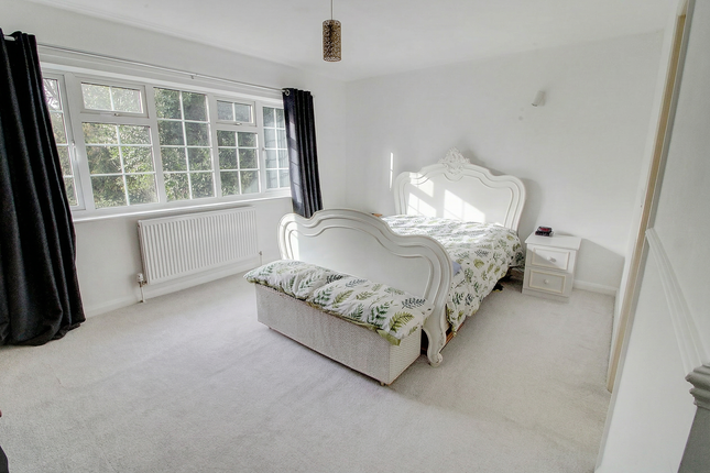 1, The Rills, Hinckley photo 3