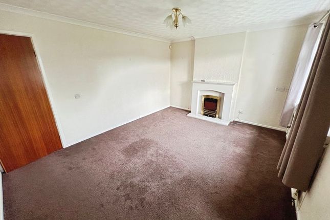 9, Shalfleet Close, Bolton photo 4