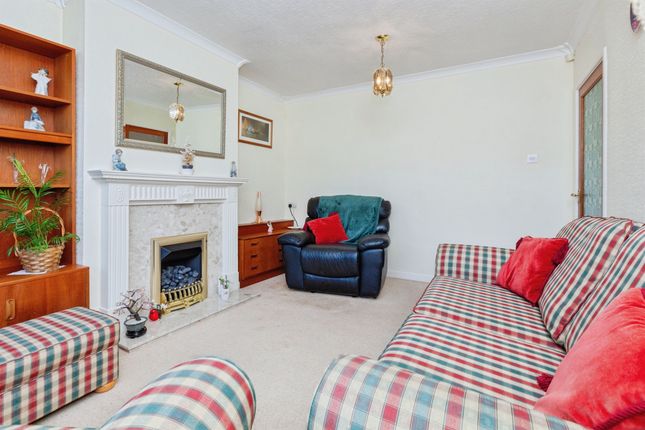 25, Durham Drive, Wigston photo 4