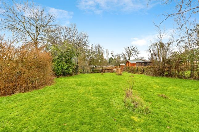 Detached bungalow for sale in Buckland, Aylesbury