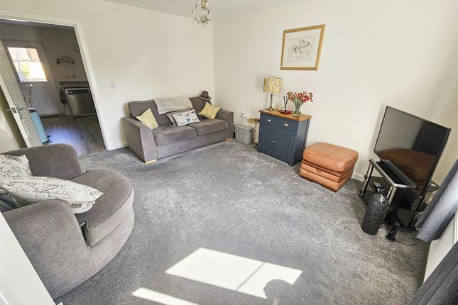 2, Nuthatch Close, Gunnislake photo 2