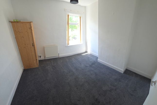 106, Chesterfield photo 5