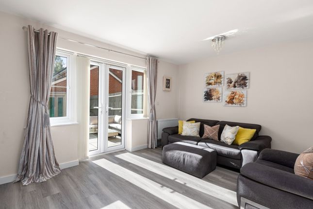 31, Isles Quarry Road, Sevenoaks photo 4