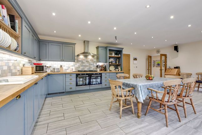 122a Toms Lane, Kings Langley photo 5