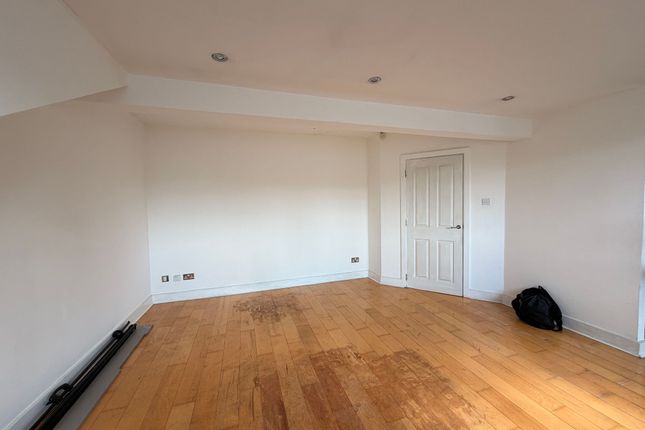 Flat 9, Bridge Lofts, Walsall photo 4