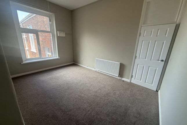Flat C, 7, West Parade, Lincolnshire photo 2