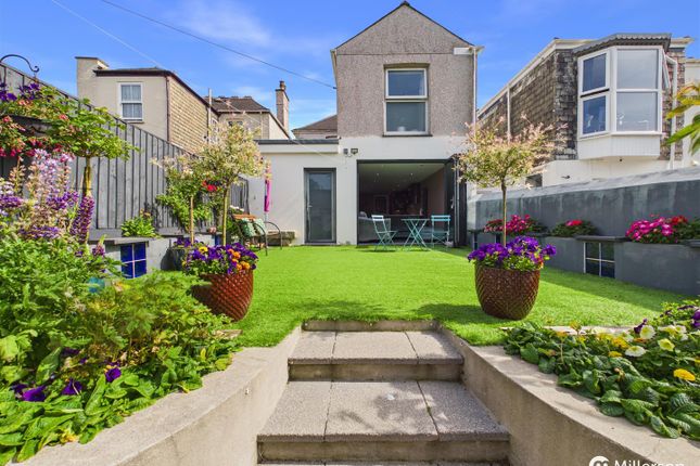 7, Claremont Road, Redruth photo 2