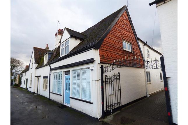 Thumbnail Flat for sale in High Street, Huntingdon