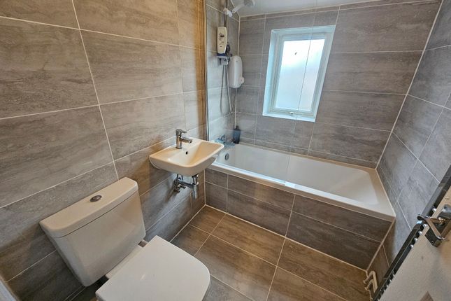 37, Arundel Green, AYLESBURY photo 4