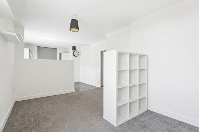 23, Albers Court, 21 Ladysmith Road, Harrow photo 4