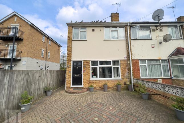 Semi-detached house for sale in Triumph Close, Harlington, Hayes