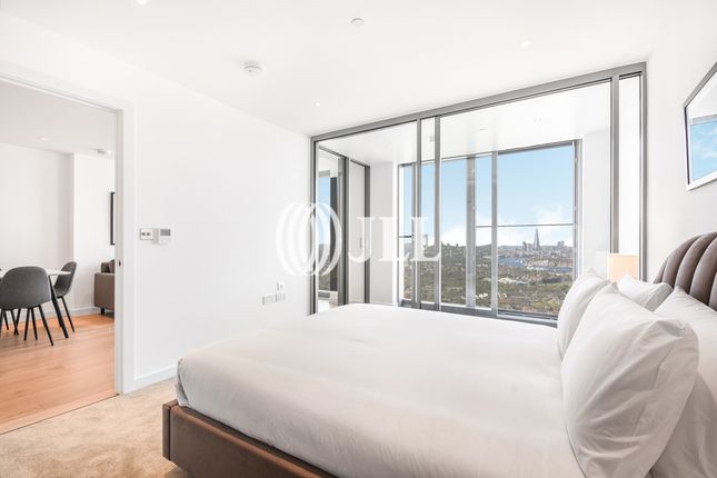 Flat for sale in 10 Marsh Wall, London