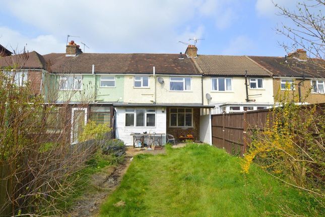 Thumbnail Terraced house to rent in Coombe Ave, Sevenoak, Kent