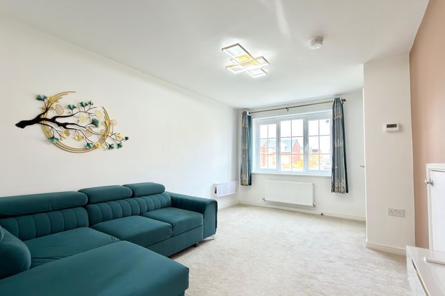 18, Hawthorn Close, Boston photo 3