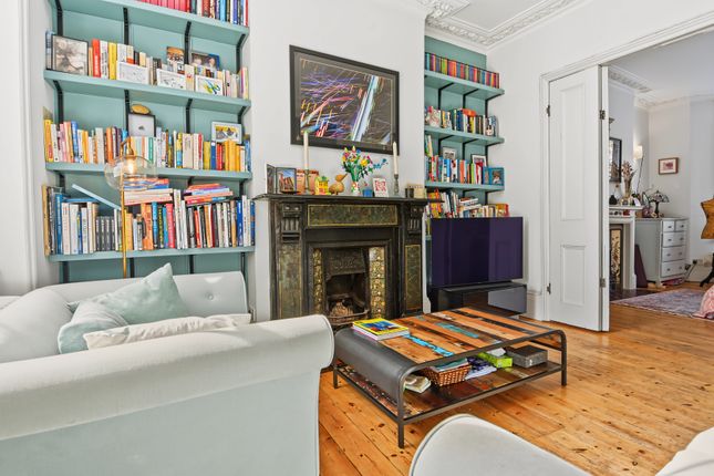 70, Burghley Road, Kentish Town, London photo 4