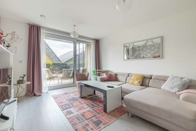 Thumbnail Flat to rent in Ingrebourne Apartments, Fulham