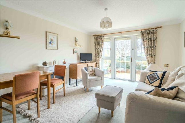 Flat 1, Pegasus Court,, Station Road, Broadway photo 2