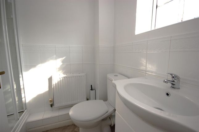Ensuite.Jpg