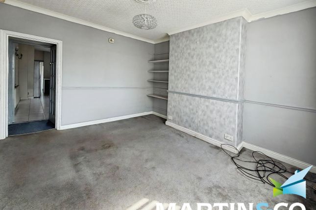 8, Oxford Street, Wakefield photo 4
