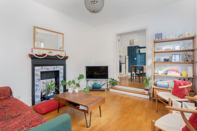 Thumbnail Detached house to rent in Barnsbury Park, London
