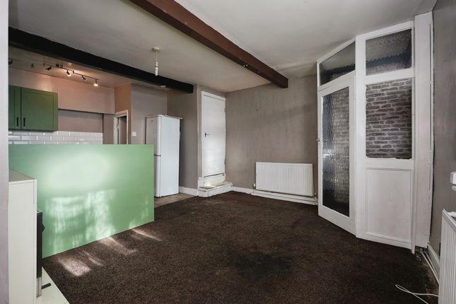 511, Rooley Lane, Bradford photo 3