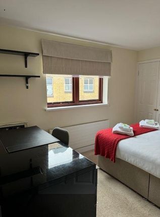 Flat to rent in St. Michaels Street, Oxford