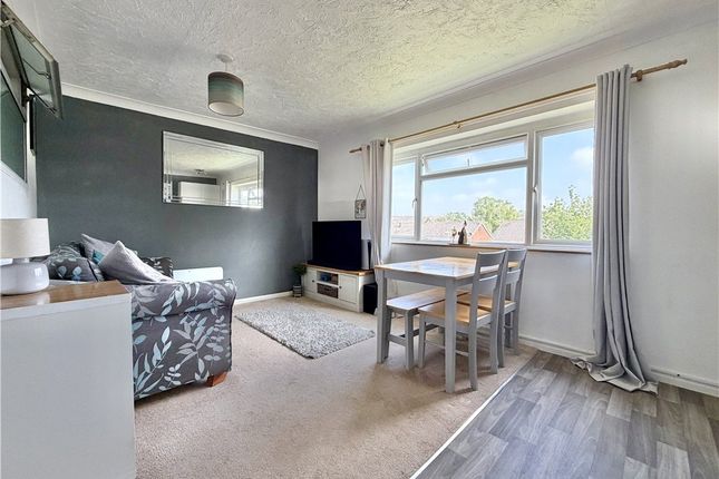 Flat 28, Winchester Court,, Sutherland Close, Hampshire photo 2