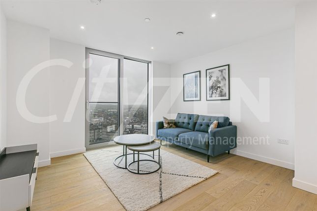 146, 37 Clarendon Road, Watford photo 2