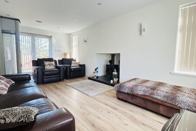 Willow Cottage, Pit House Lane, Houghton le Spring photo 2