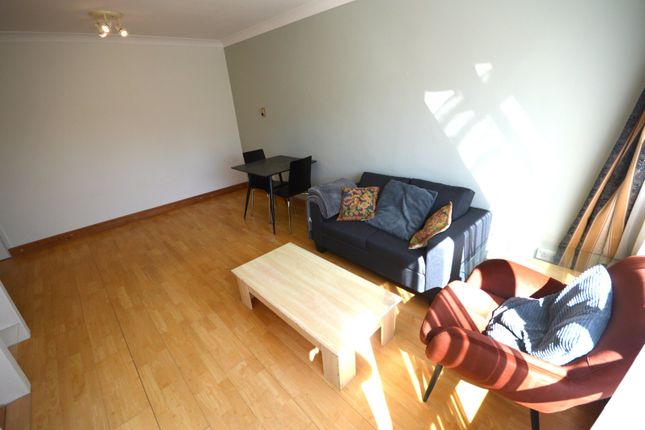 16, Edgebrook Road, South Yorkshire photo 5