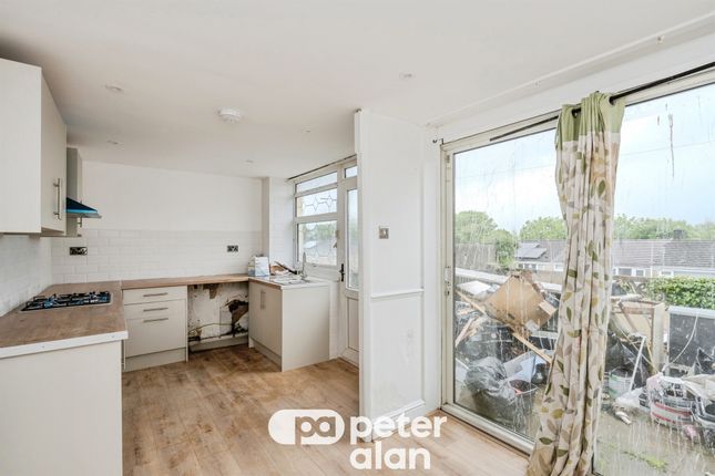 70, Fairyland, Neath photo 4