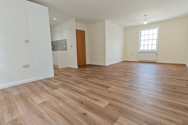 16 Spinners Yard, Fisher Street, Carlisle photo 5