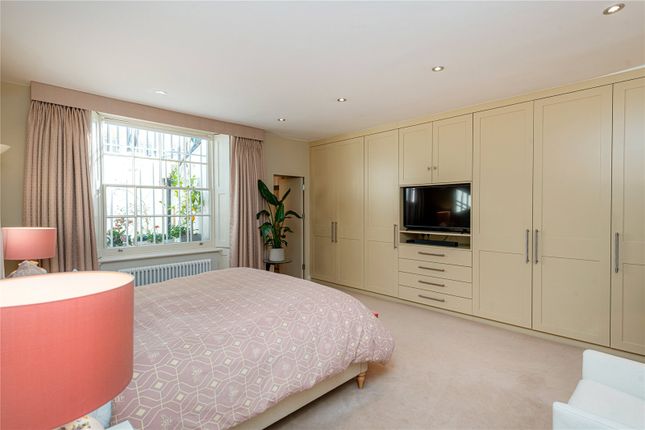 Flat for sale in Sussex Place, London