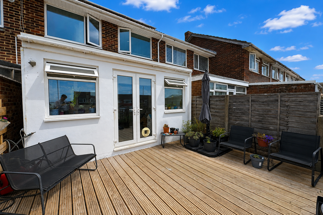 43, Farmlea Road, Portsmouth photo 2
