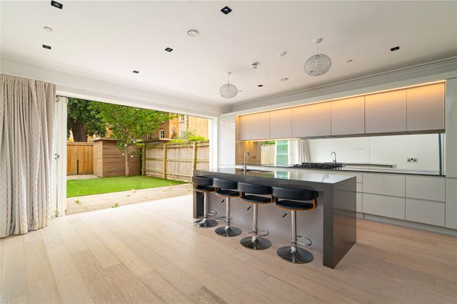 5, Egerton Drive, London photo 4