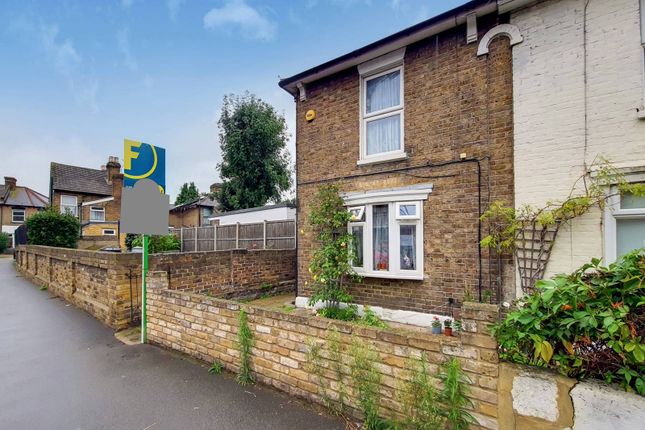 Thumbnail Property for sale in Pears Road, Hounslow