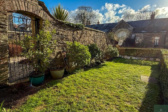 32 Yew Tree Court, Chy Hwel, Truro photo 3