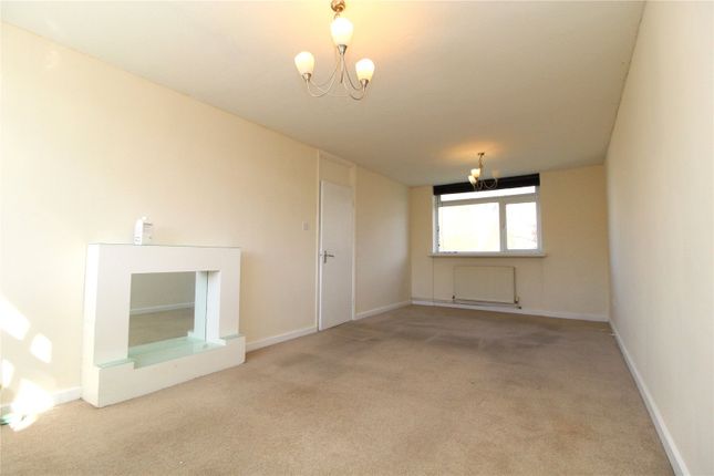 Flat to rent in Thorndon Court, Eagle Way