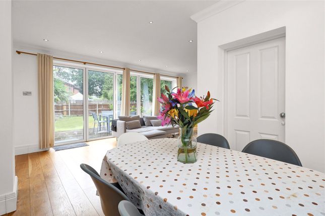 22, Burwood Road, Walton-on-Thames photo 3