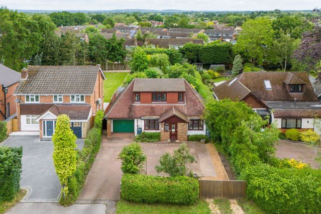 Thumbnail Detached house for sale in Danywern Drive, Winnersh